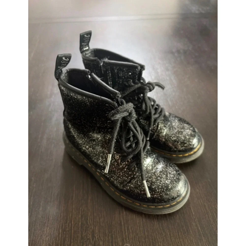 Dr. Martens Delaney Kids Black Glitter Lace Up Side Zip Combat Boots Size 11